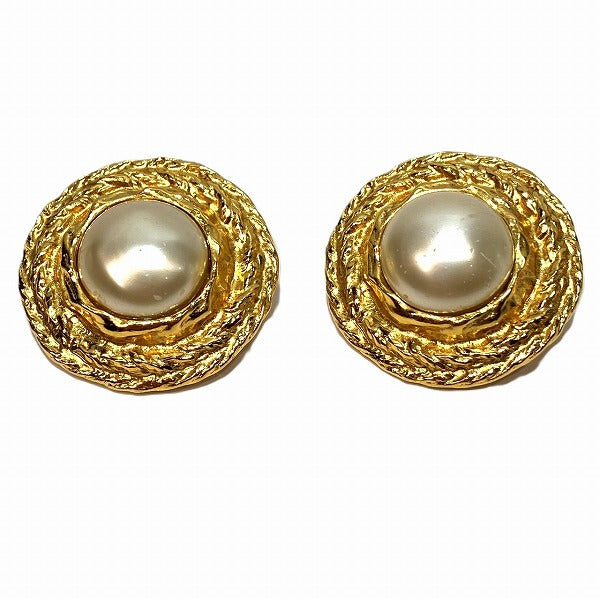 Top Quality Chanel Faux Pearl Round Earrings
