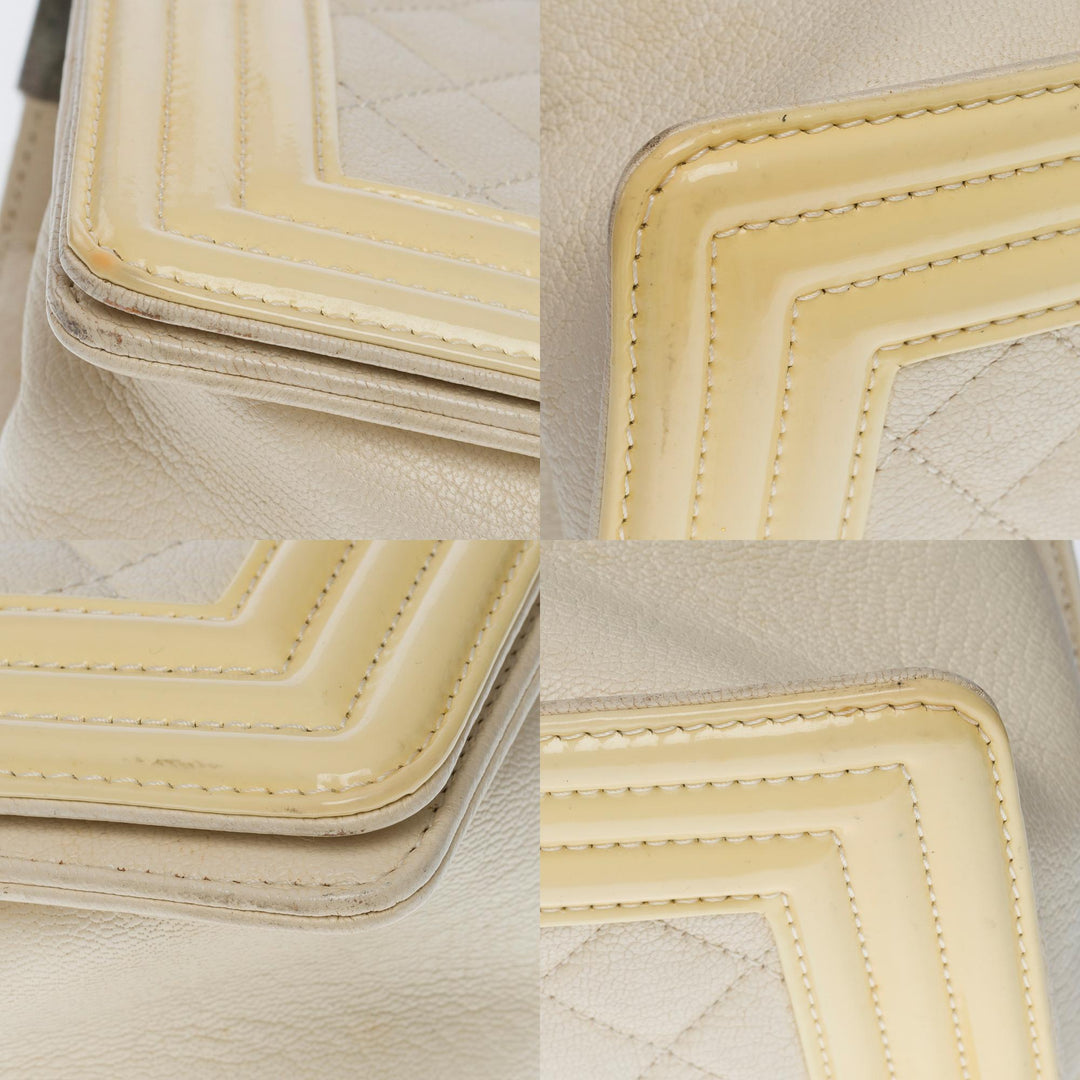 Chanel Boy medium shoulder bag in beige caviar & Yellow patent leather, SHW