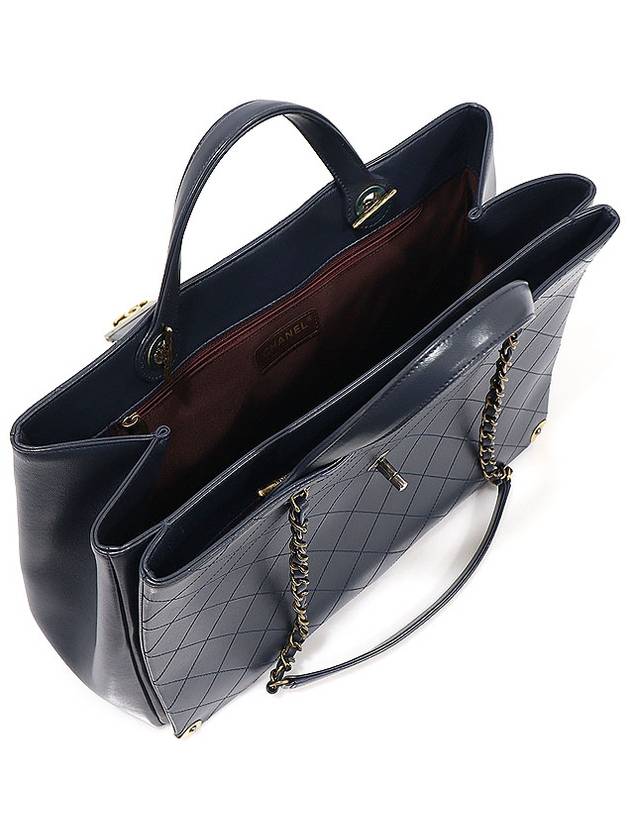 A93518 Navy Calfskin Quilted Metal Chain Tote 2WAY 23rd Unit Chanel