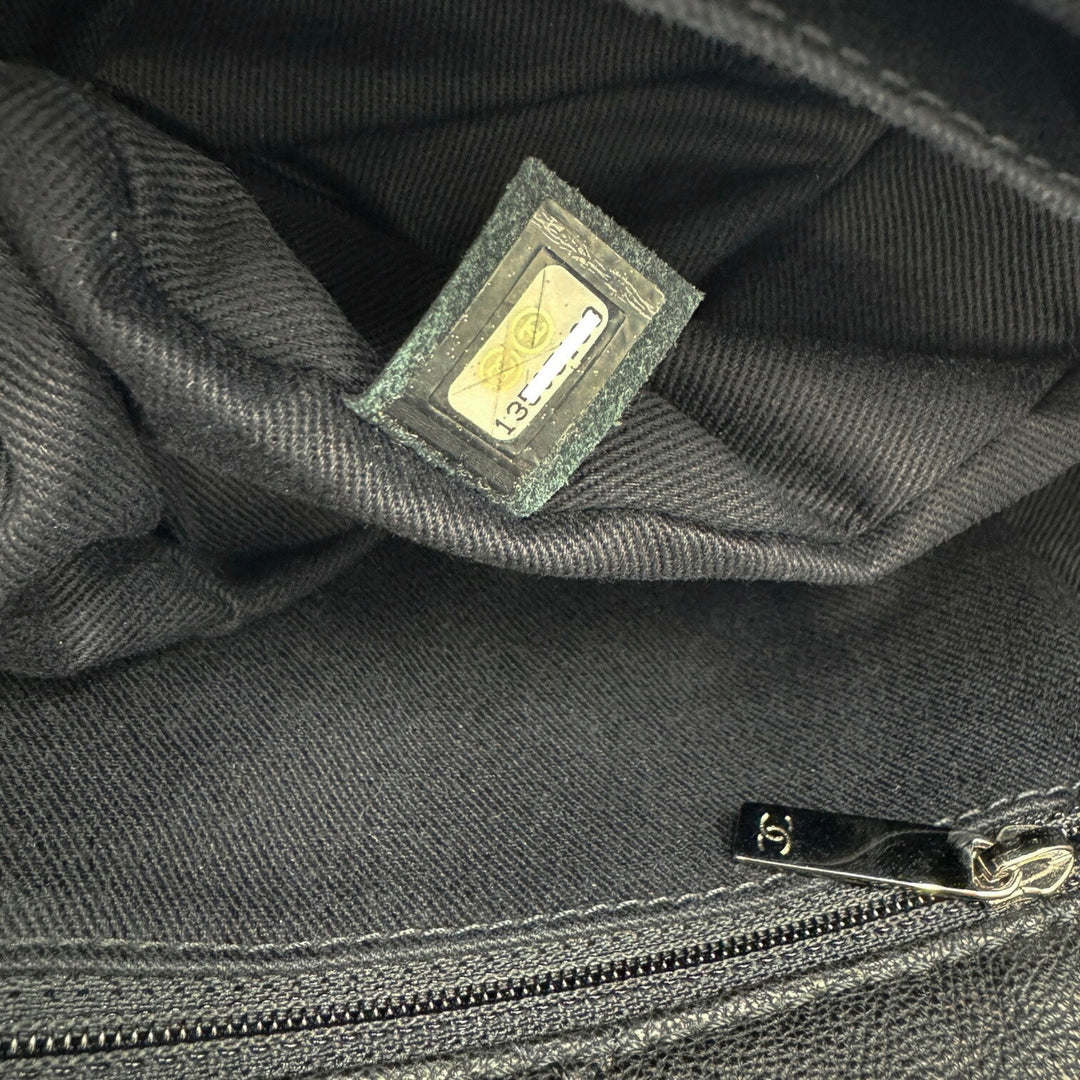 Chanel 2,55 Shoulder Bag