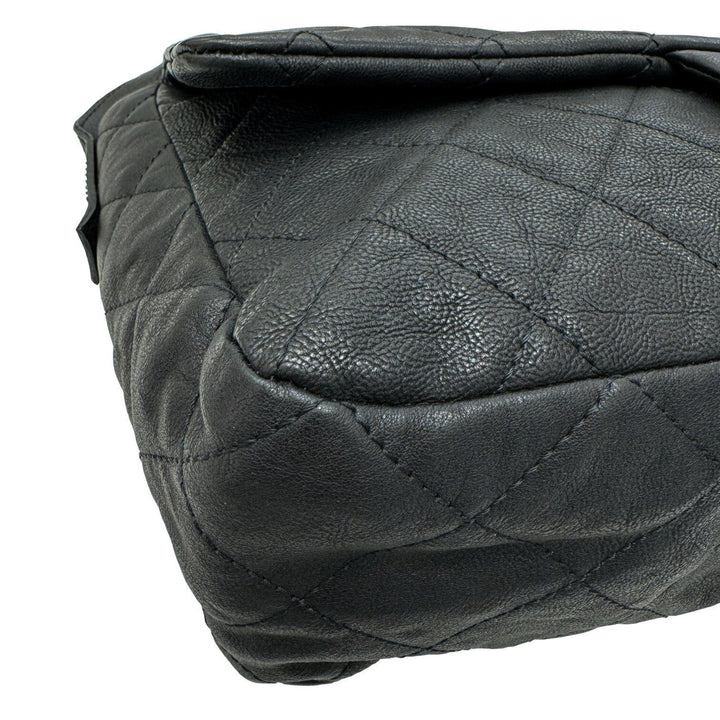 Chanel 2,55 Shoulder Bag