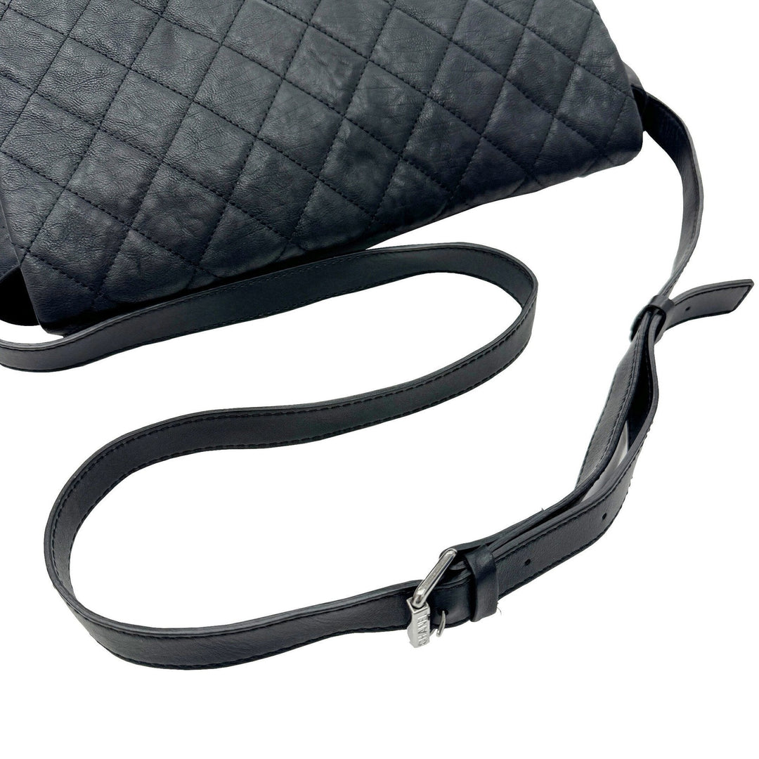 Chanel 2,55 Shoulder Bag