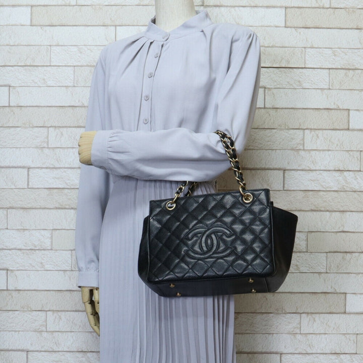 Chanel Shopping Shopper