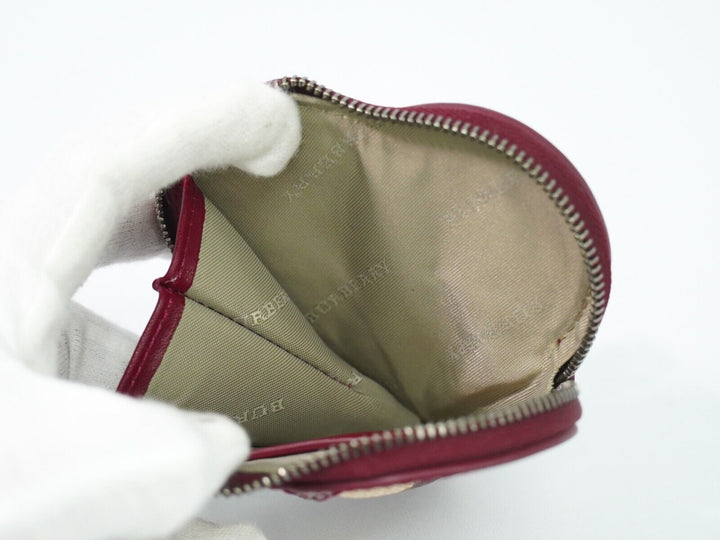 BURBERRY Heart Wallet