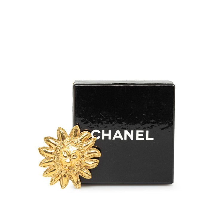 Chanel Broche Brooch