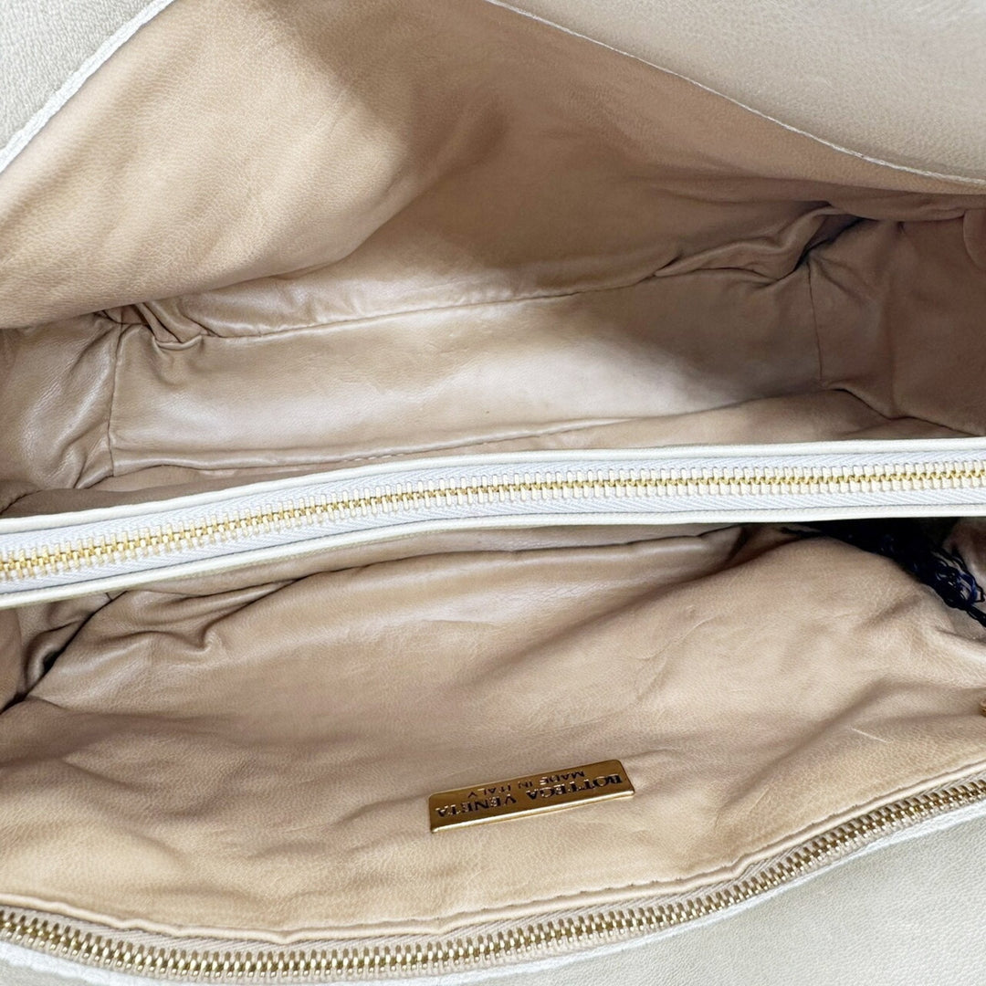Bottega veneta Intrecciato Shoulder Bag