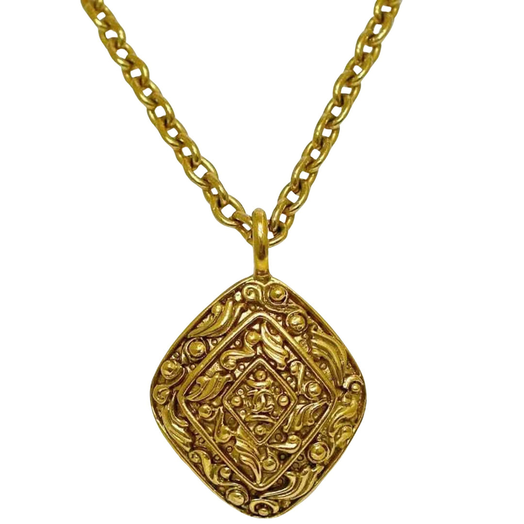 Top Quality Chanel Coco Mark Necklace