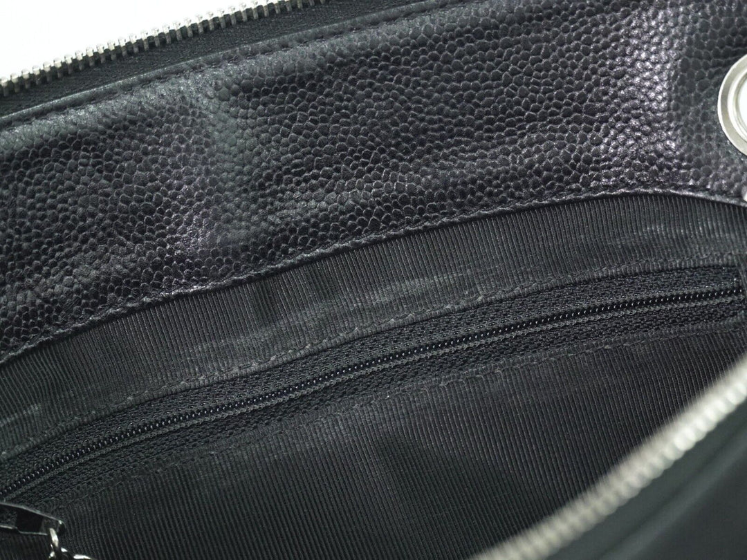 Chanel  Shoulder Bag