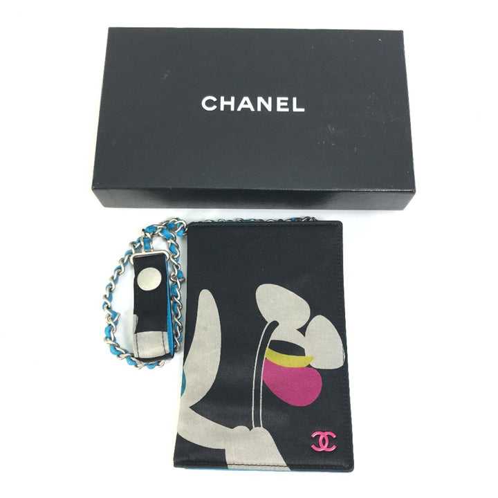 Chanel Logo CC Wallet