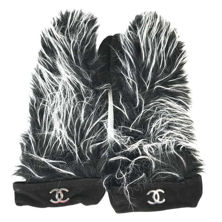 Chanel Gloves