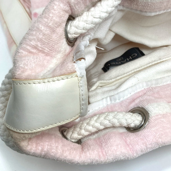 Chanel Logo CC Shoulder Bag