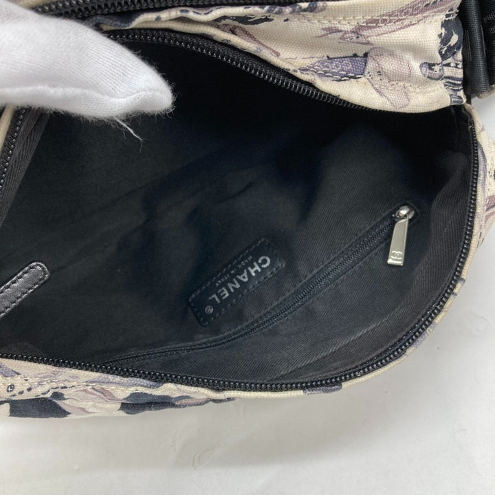 Chanel Shoulder bag Shoulder Bag