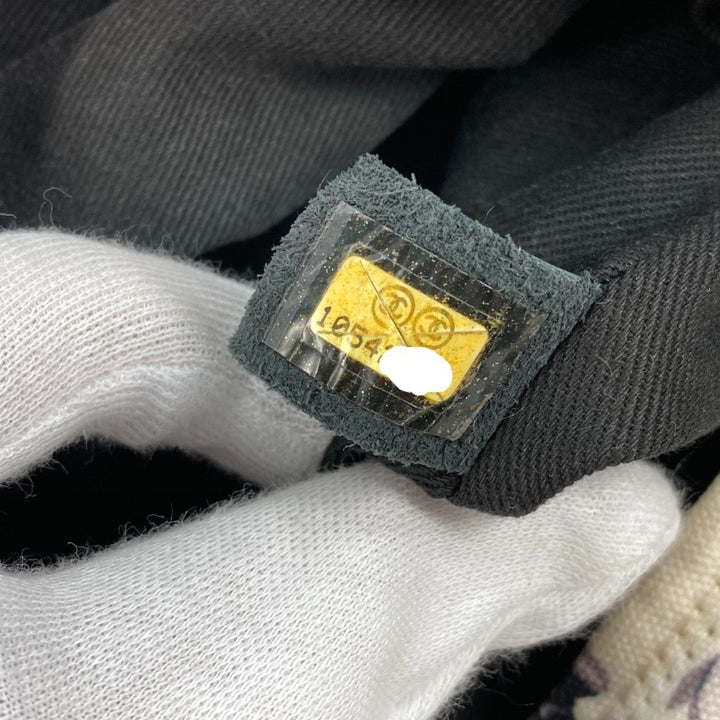 Chanel Shoulder bag Shoulder Bag