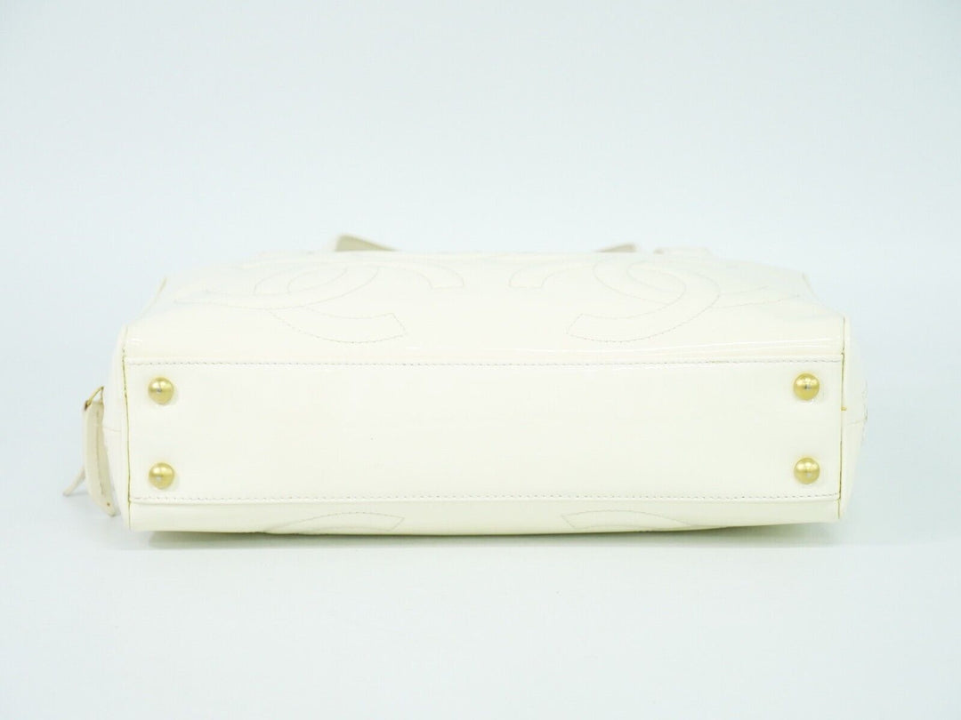 Chanel Triple coco Handbag
