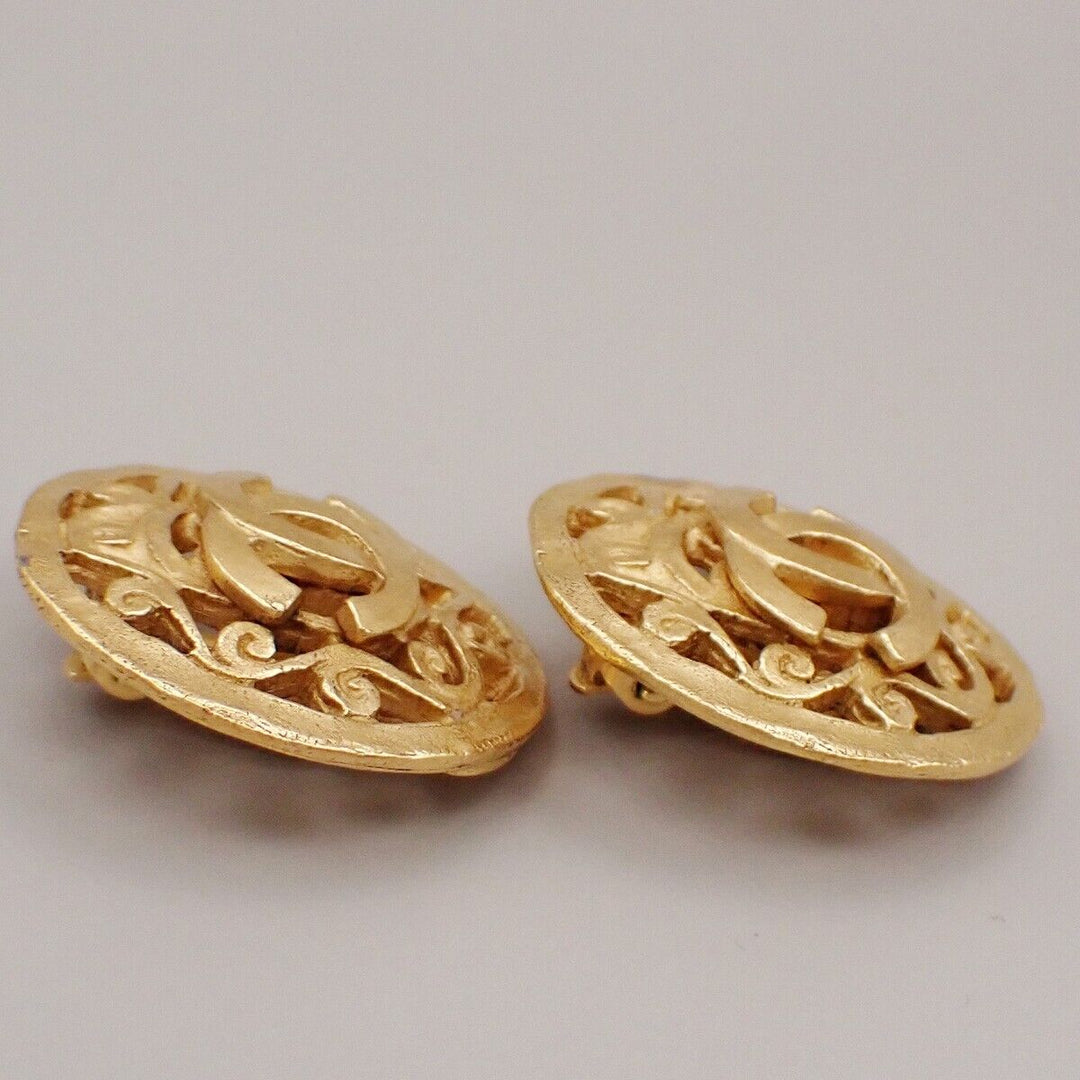 Chanel - Earrings