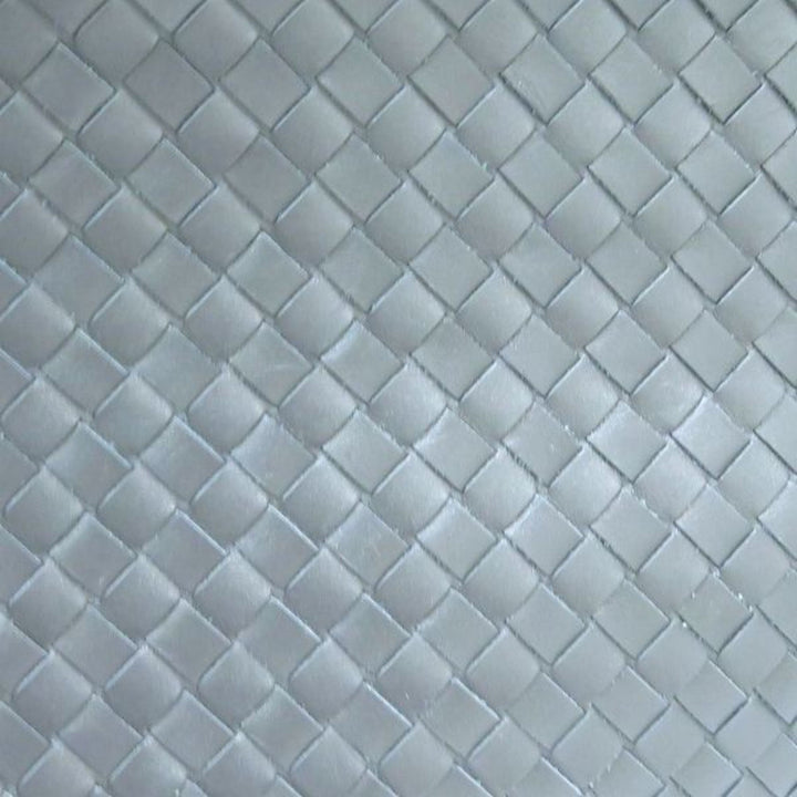 Bottega veneta Intrecciato Clutch Bag
