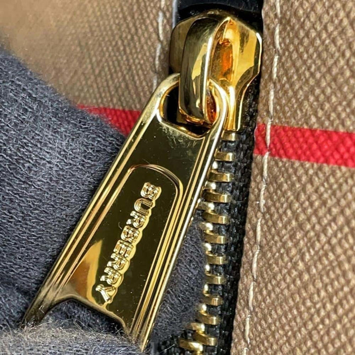Burberry Tote