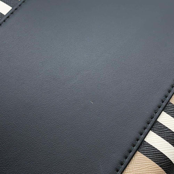 Burberry Tote