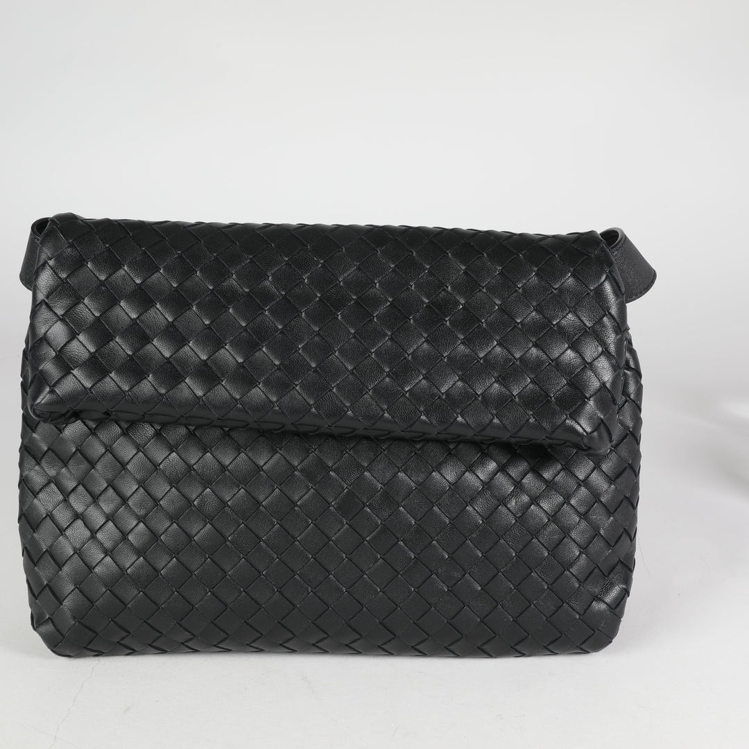 Bottega veneta Black Intrecciato Leather Fold Crossbody Bag