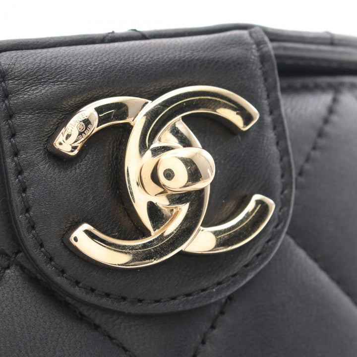 Chanel Vanity Shoulder Bag