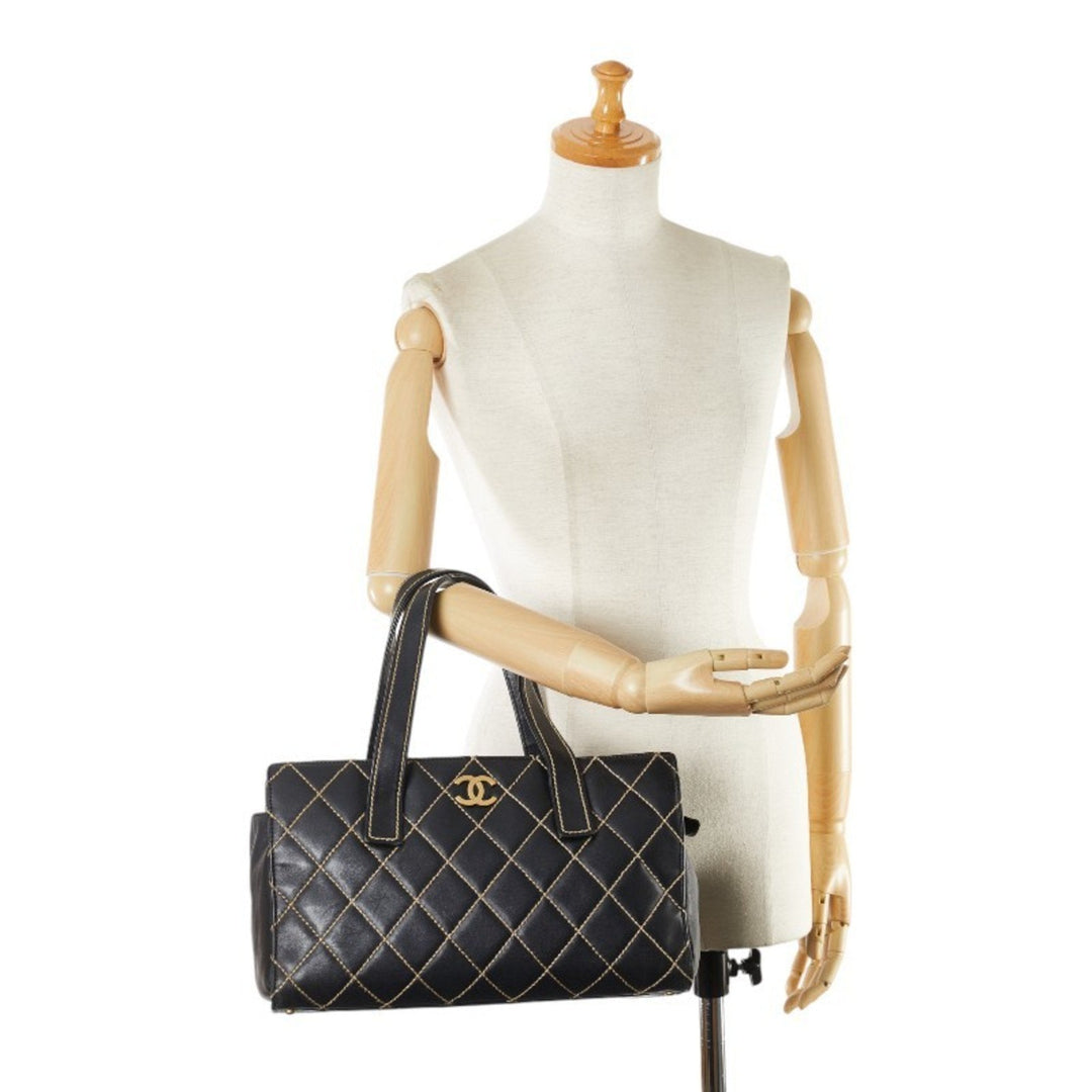 Chanel Wild stitch Shoulder Bag