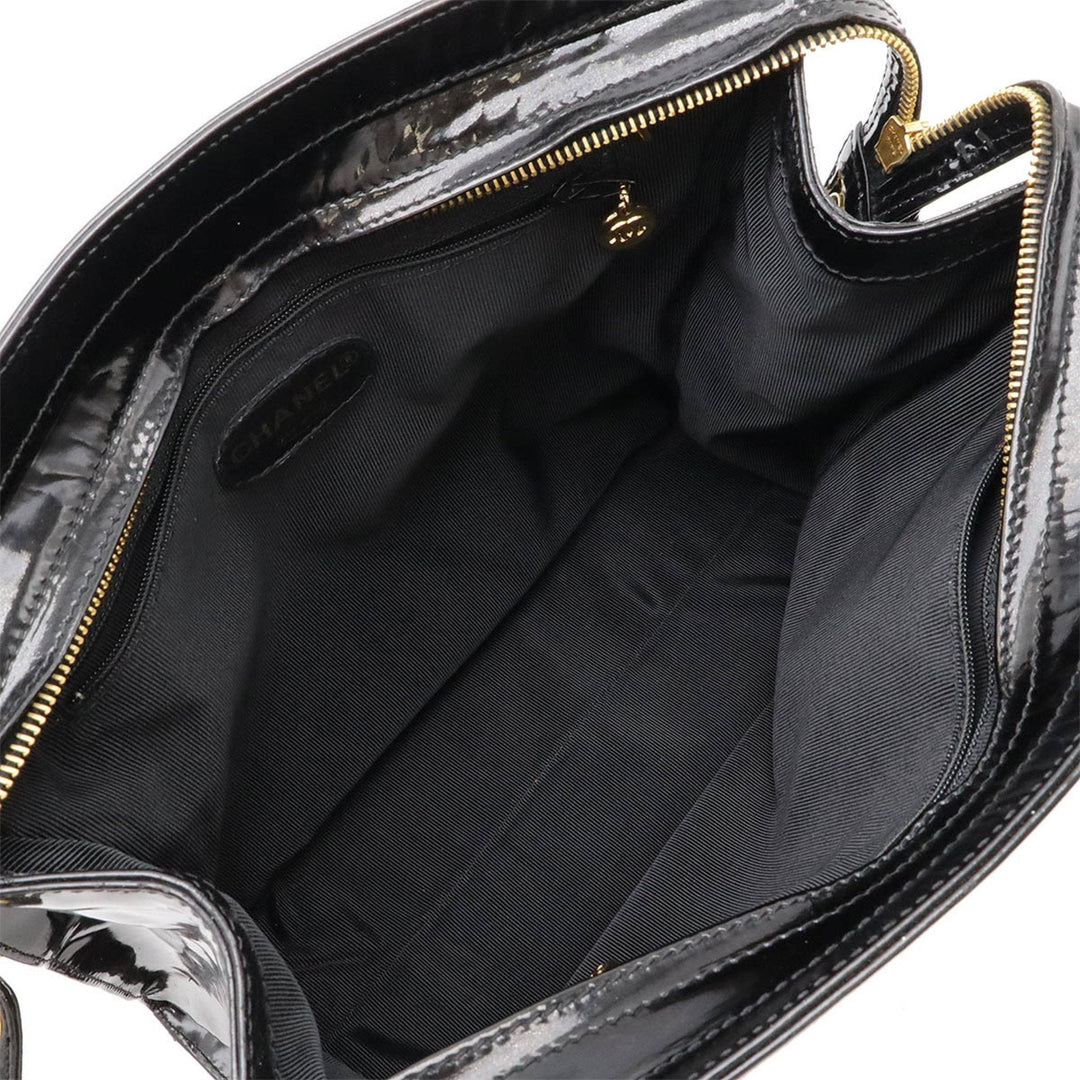 Chanel Logo CC Shoulder Bag