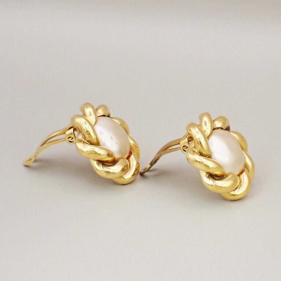 Chanel - Earrings