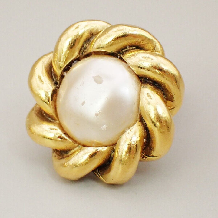 Chanel - Earrings