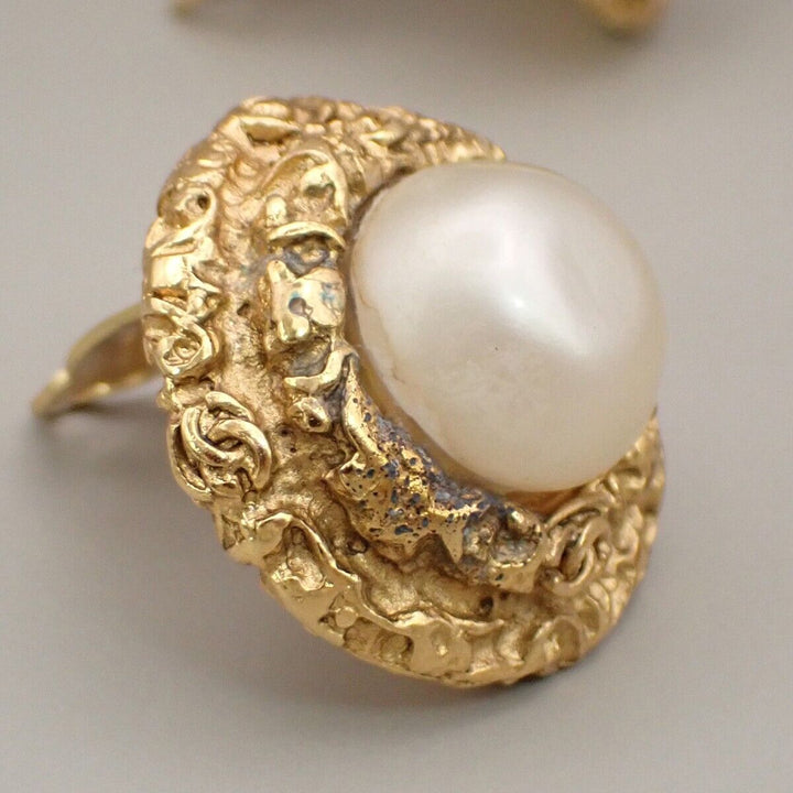 Chanel - Earrings