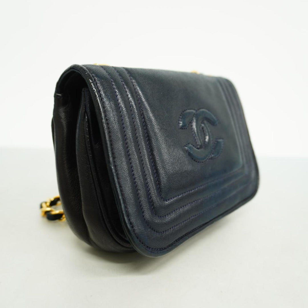 Chanel Logo CC Shoulder Bag
