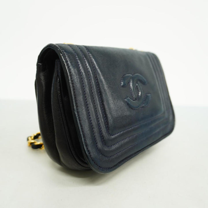 Chanel Logo CC Shoulder Bag