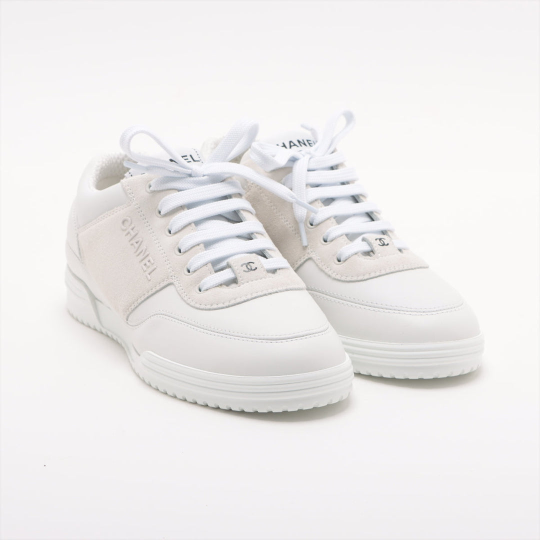 Top Quality Chanel Coco 24C Leather X  Trainers 35  White G45470 Suedeer