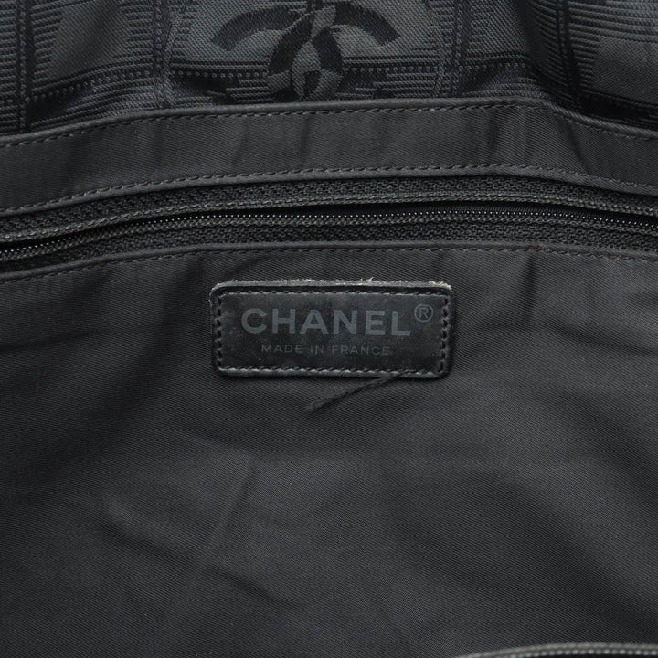 Top Quality Chanel Nylon Leather New Travel Line Tote Bag