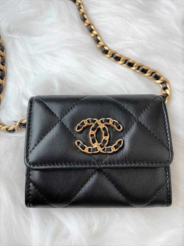 19 Chain Flap Mini Bag Black Chanel