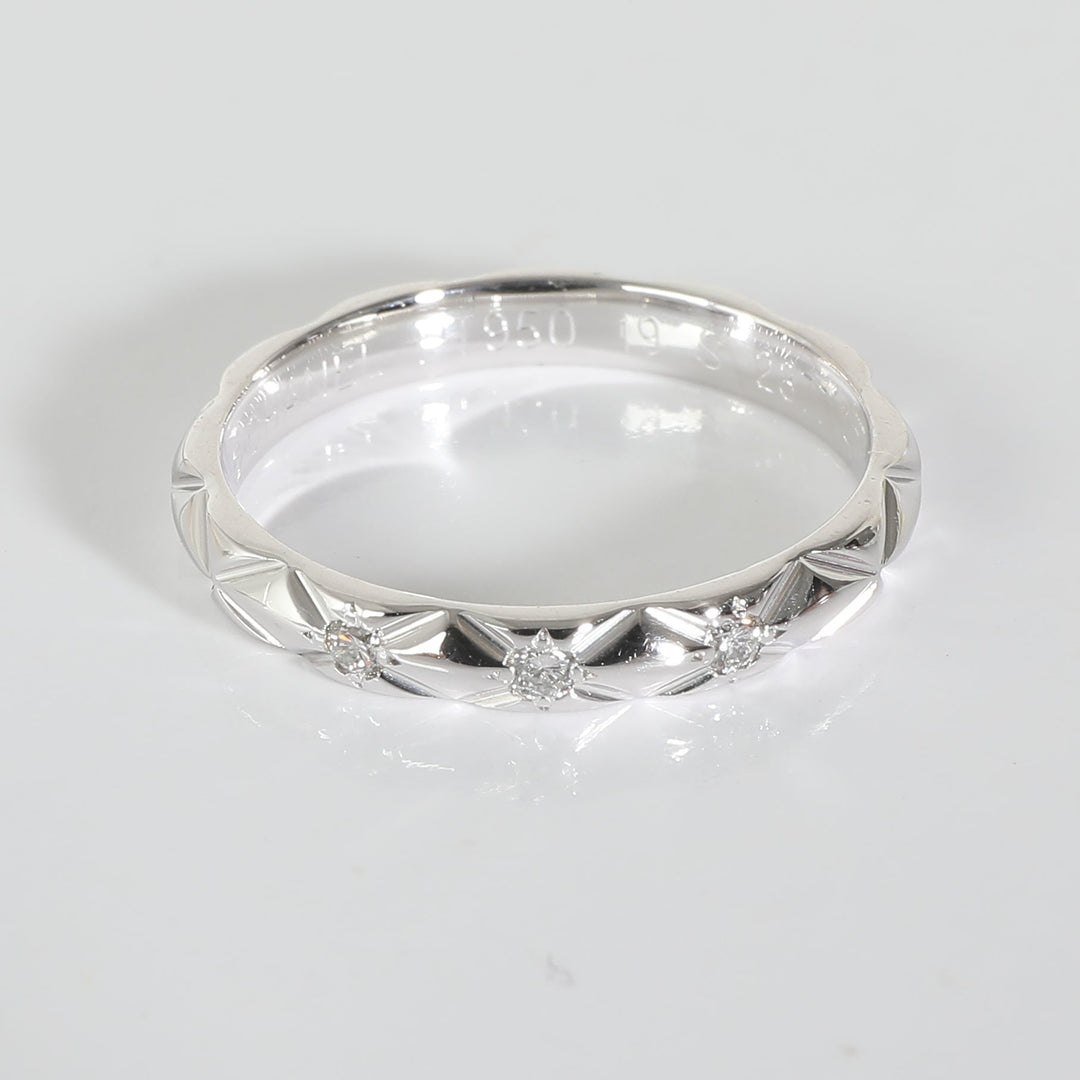 Top Quality Chanel Coco Crush Band in Platinum 0.04 CTW