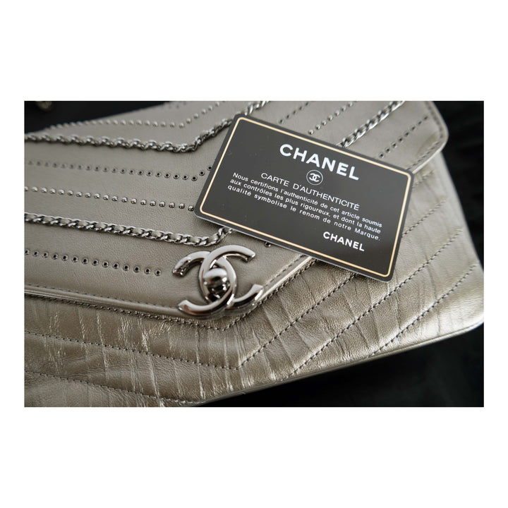 Top Quality Chanel Top Quality Chanel Embelished 'Chain Sequins' Chevron New Bag