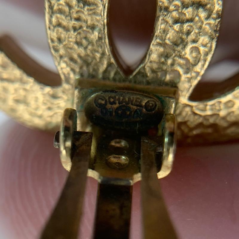 Top Quality Chanel Pearl CC Earrings