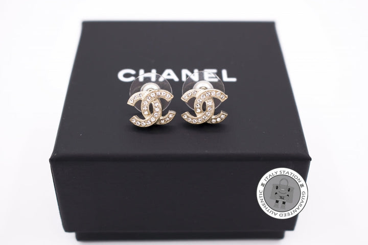 Top Quality Chanel A88429 Y0200 Gold Metal S Earrings Ghw
