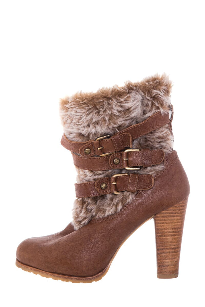 Stuart Weitzman Leather Camel & Faux Fur Boots SZ 6