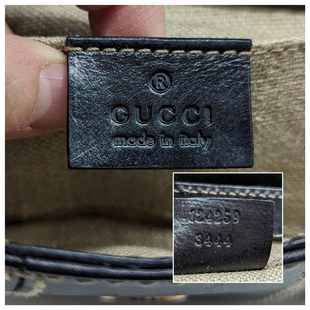Gucci Vintage Black Leather GG Buckle Detail Shoulder Bag 124259
