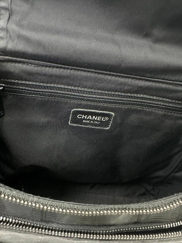 6th Division Black New Travel Mini Two Way Bag 4VCHB38357 Chanel