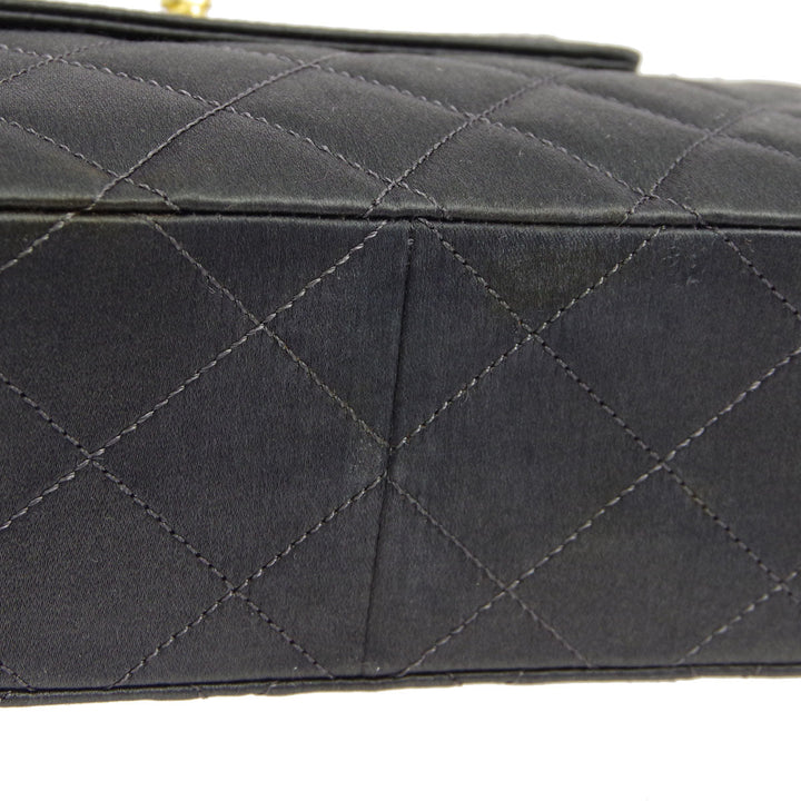 Top Quality Chanel * 1989-1991 Gray Satin Border Flap Bag & Pouch Set