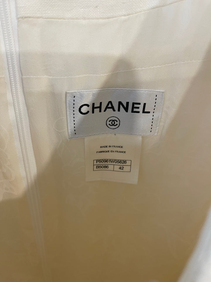 Top Quality Chanel White Mini Dress With Floral Sequin Detail Size FR 42 (UK 14)