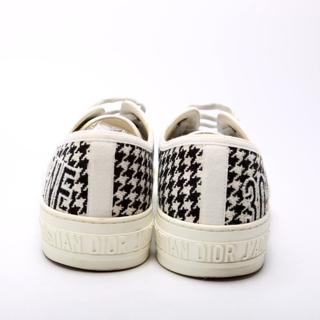 Walk'N'Top quality Dior Sneakers Size 38