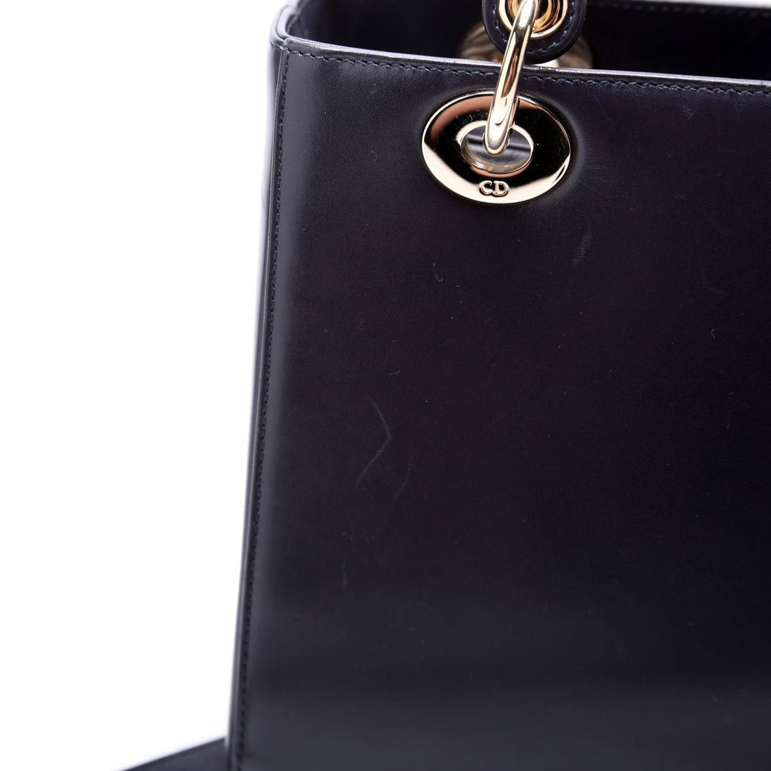 Lady Top quality Dior Medium 'Pockets' Calfskin
