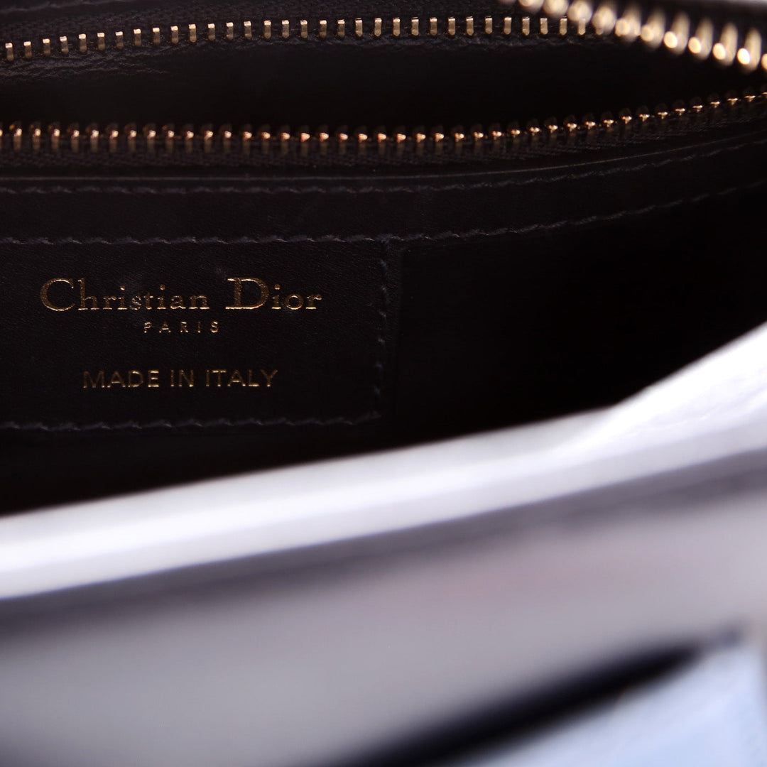 Lady Top quality Dior Medium 'Pockets' Calfskin
