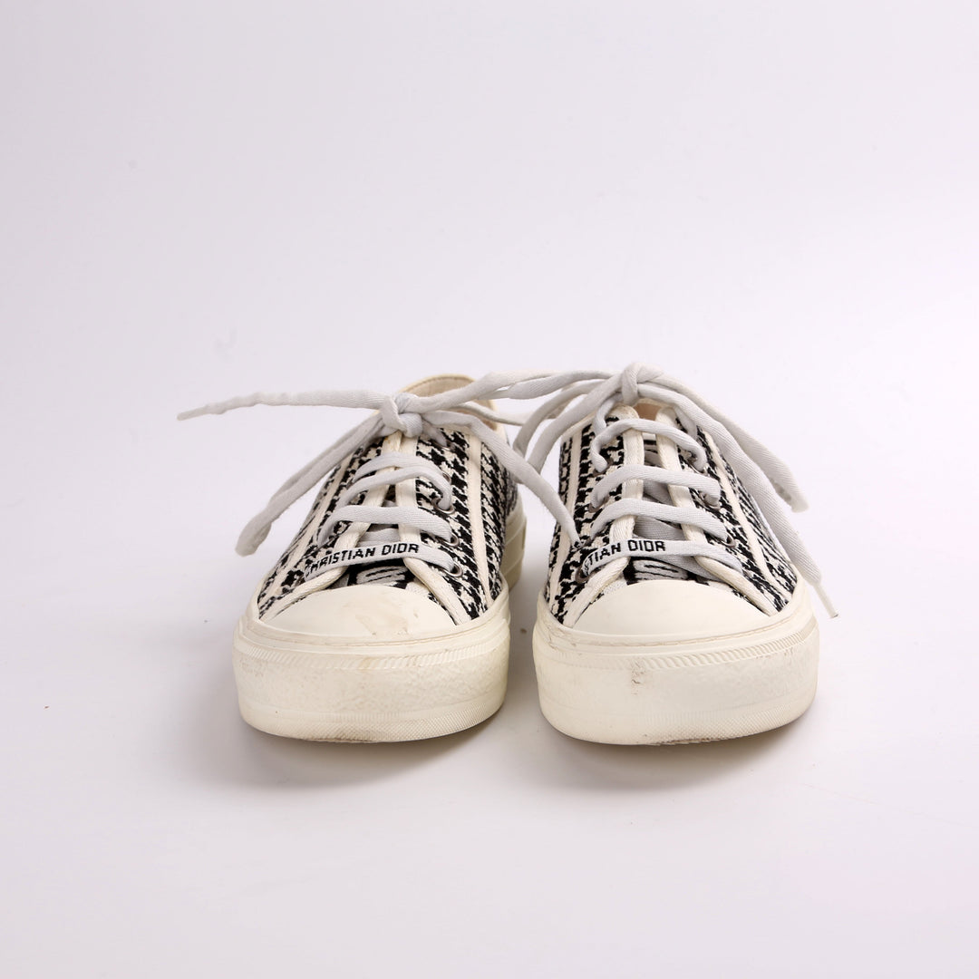Walk'N'Top quality Dior Sneakers Size 37.5