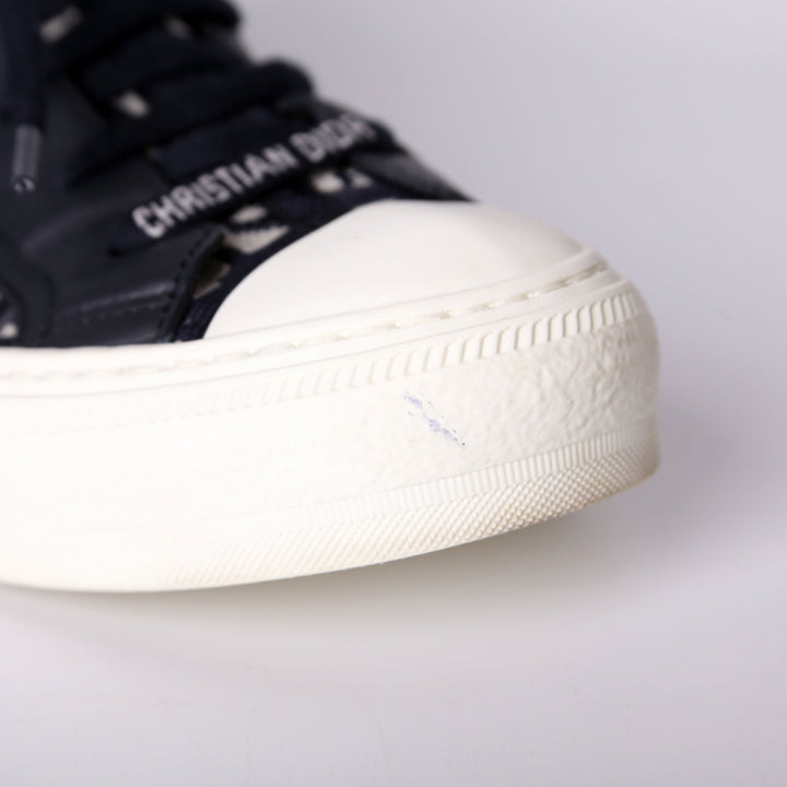Walk'N'Dior Hightop Sneakers Size 37