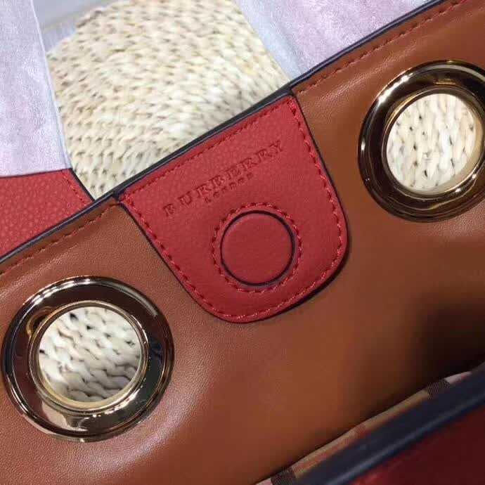 Burberry Bags - BG Bags - 1077