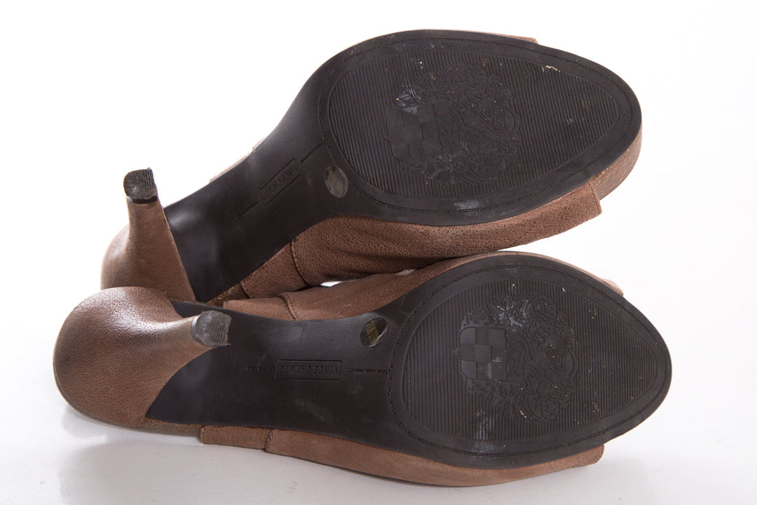 Vince Camuto Taupe Heels SZ 7.5